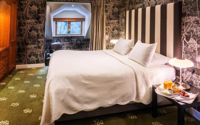 Gibbon Bridge Hotel