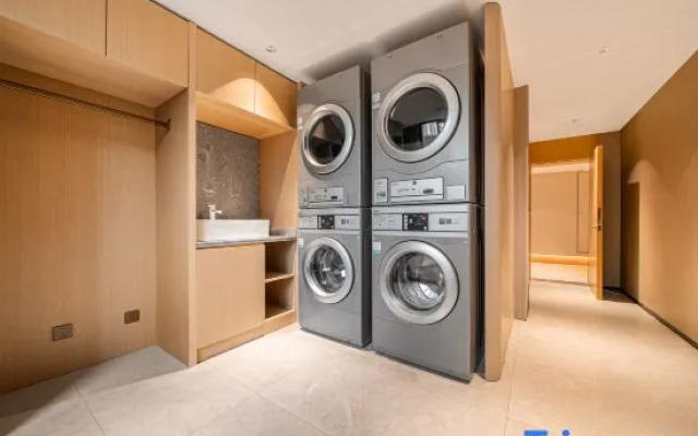 The Whisper Mountain Hotel