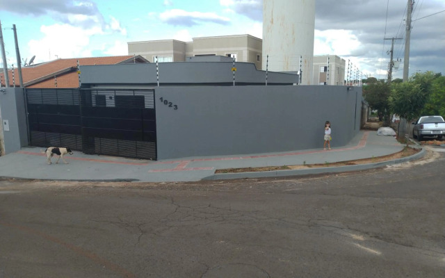 Kitnets bem localizada, próx ao centro!