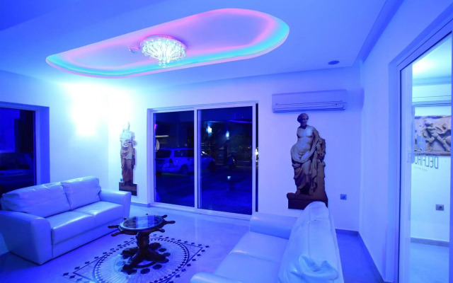 Delfi Hotel & Spa