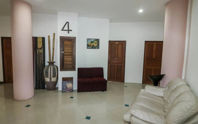 Nida Rooms Lavendar Moon Old Phuket