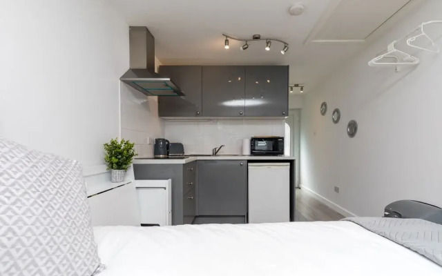 Findon Suite