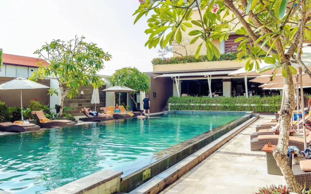 库塔赛缇阿布提禅室酒店(Zen Rooms Kuta Setiabudi)