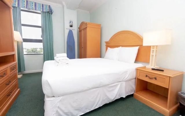 656 Studio Apartment Hollywood Beach