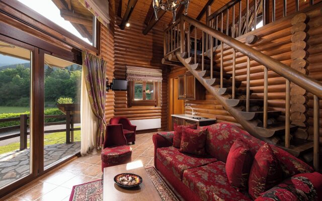 Natura Chalets
