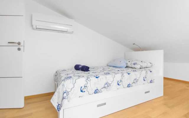 Apartment Royal II