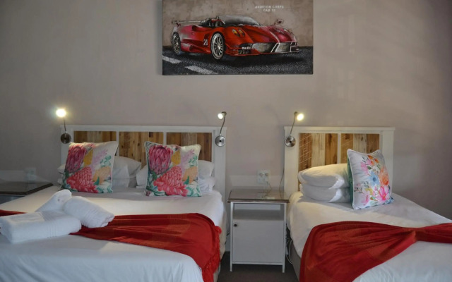 Storms River Guest Lodge