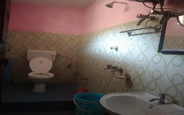 Ashish Bed & Breakfast by StayApart