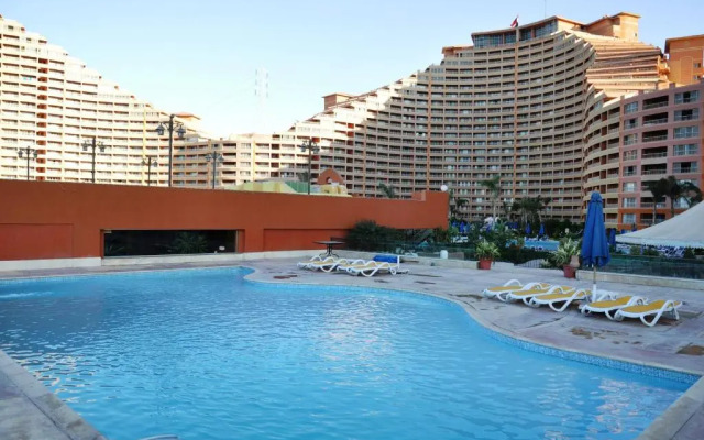 Porto Sokhna Pyramids Apartments By Amer-Group