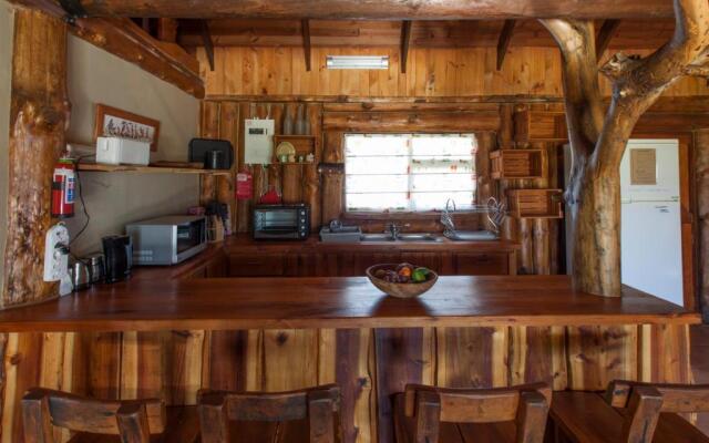 A Log Home at Buffalo Creek