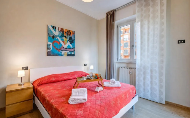 Alelu Classy And Chic Stresa Center