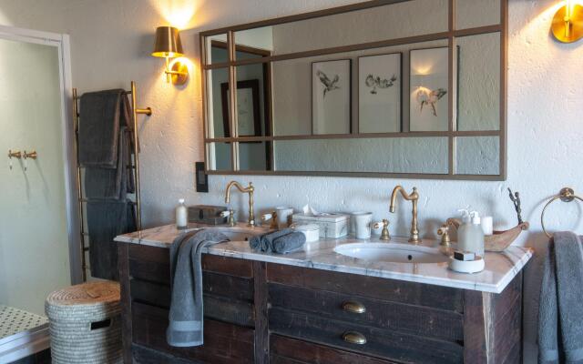Jock Safari Lodge