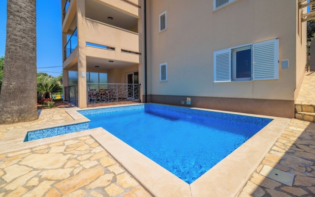 House Davorka