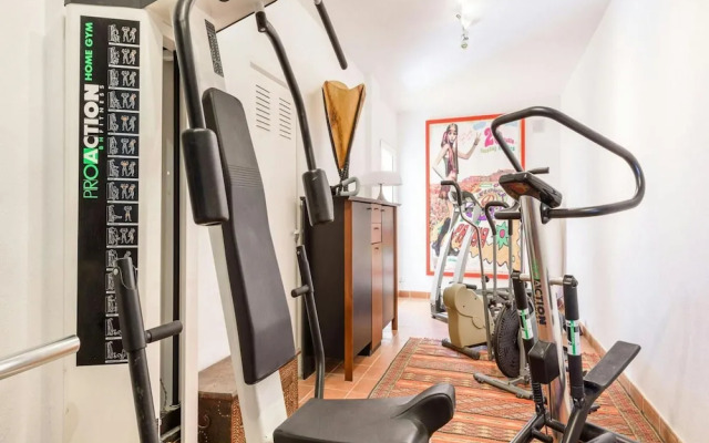 Magnificent Holiday Home With View