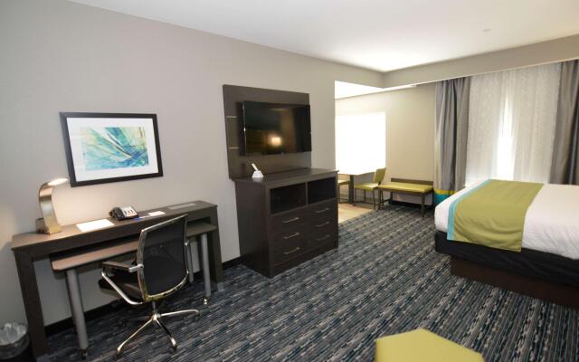 Best Western Plus Pasadena Inn and Suites