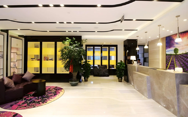 Lavande Hotel Qingdao Wusi Plaza Branch – Lobby – Qingdao