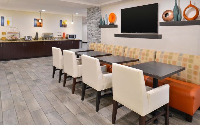 Best Western Plus Chicagoland - Countryside