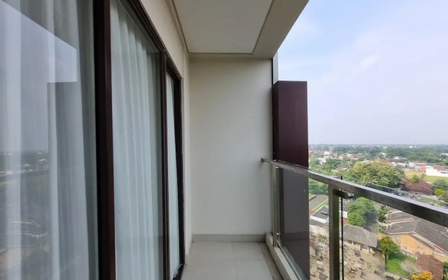 Well Furnished 1Br At Patraland Amarta Apartment