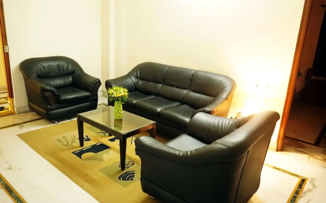 OYO 18454 Hallmark Inn Begumpet