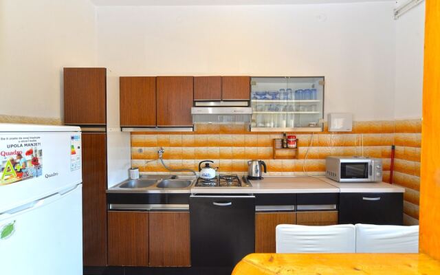 Apartment 1779