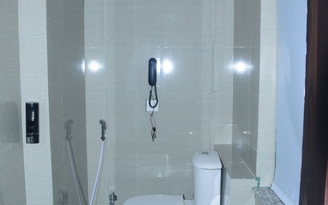 Hotel Gridhakuta International