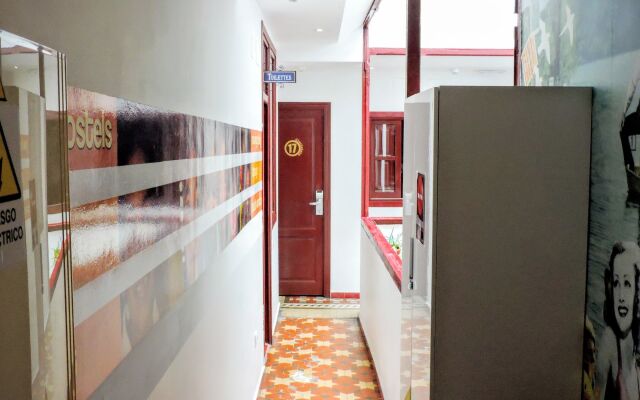Home Youth Hostel