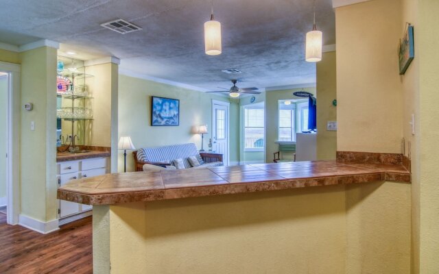 Ray's Retreat - 3 Br Condo