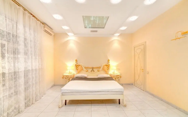 Apartment near Kiev 4 km Vishneve