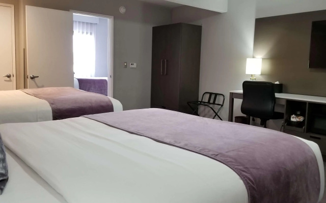 Sunset West Hotel, SureStay Collection by Best Western