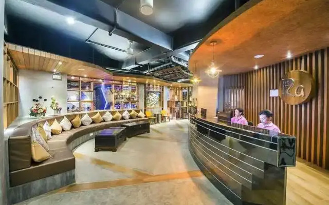 Hubtel Patong Suite