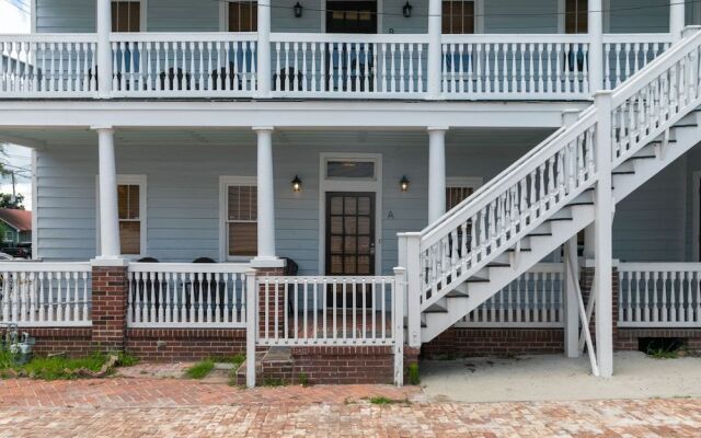 Downtown Home Centrally Located