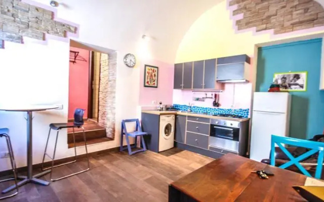 Grillo House