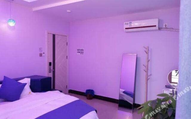 Xionghui Hotel
