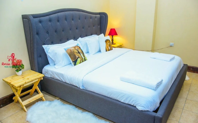Lux Suites Fox Hills Apartments Nanyuki