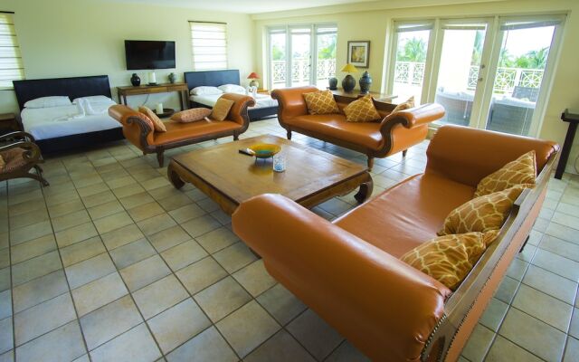 SoBe Ocean Dr. 3 Bedroom Penthouse