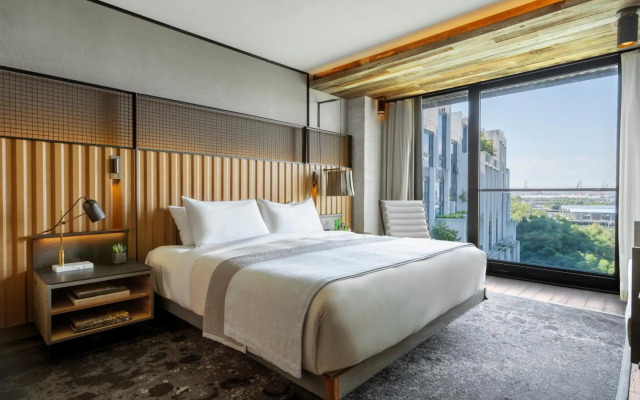 1 Hotel Brooklyn Bridge