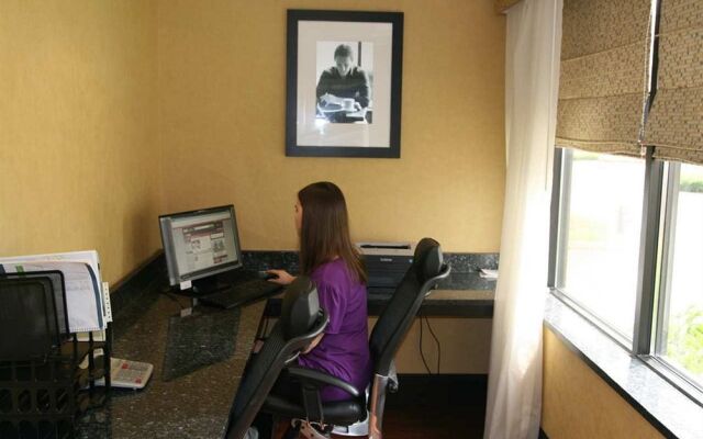 Hampton Inn Indianapolis-East