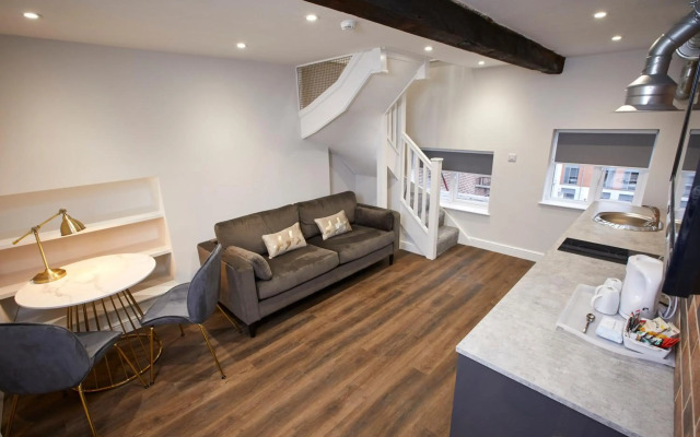 Three Cranes Serviced Apartments