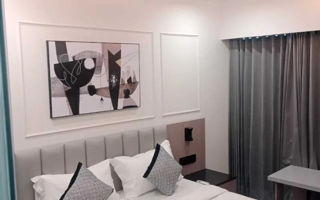 Hotel Laxus