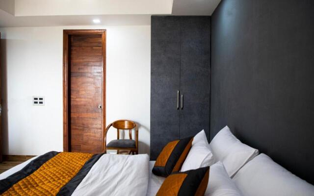 Dev Royale Hotel
