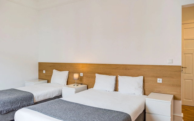 Home Out Rooms & Apartments