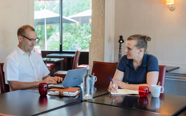 Brit Hotel Essentiel CHOLET