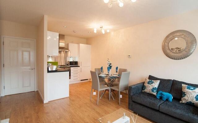Station Suites