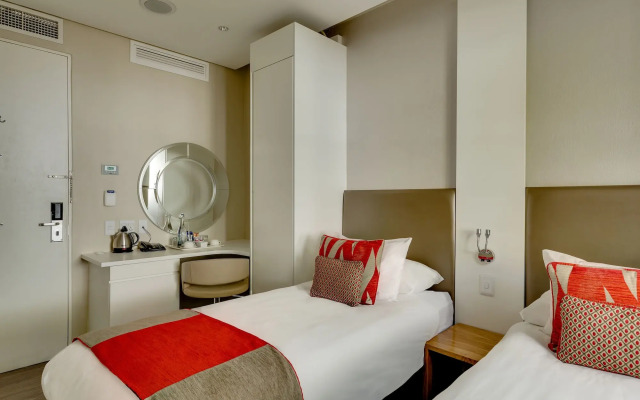 Protea Hotel by Marriott Cape Town Waterfront Breakwater Lodge