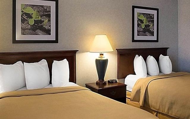 Comfort Suites Marietta - Parkersburg