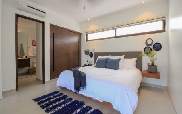 Luxury Loft w Balcony Akumal by Olahola