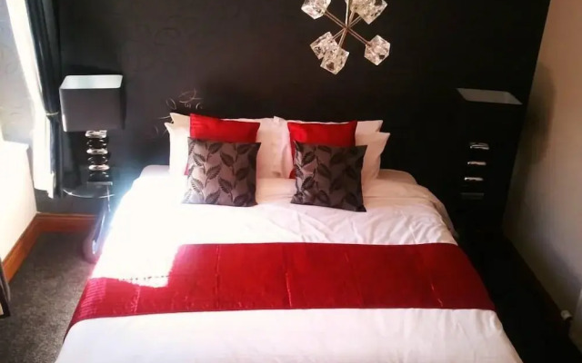 Forresters Bar & Restaurant with Rooms