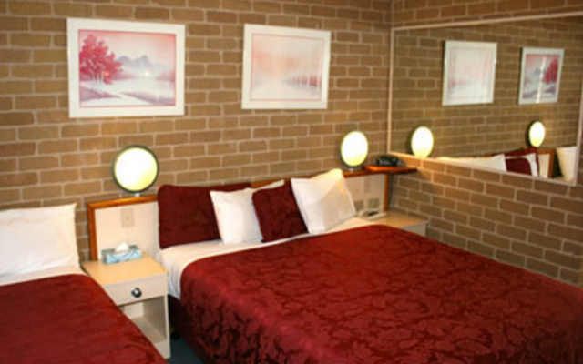 Grand Manor Motor Inn - Queanbeyan
