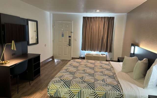 Motel 6 Pooler, GA - Savannah Airport