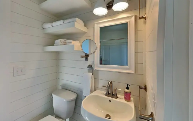 Walking on Sunshine by Topsail Realty